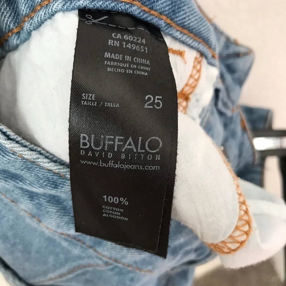 Buffalo David Bitton Floral Hibiscus Embroidered Denim Buttoned Down Jean Skirt